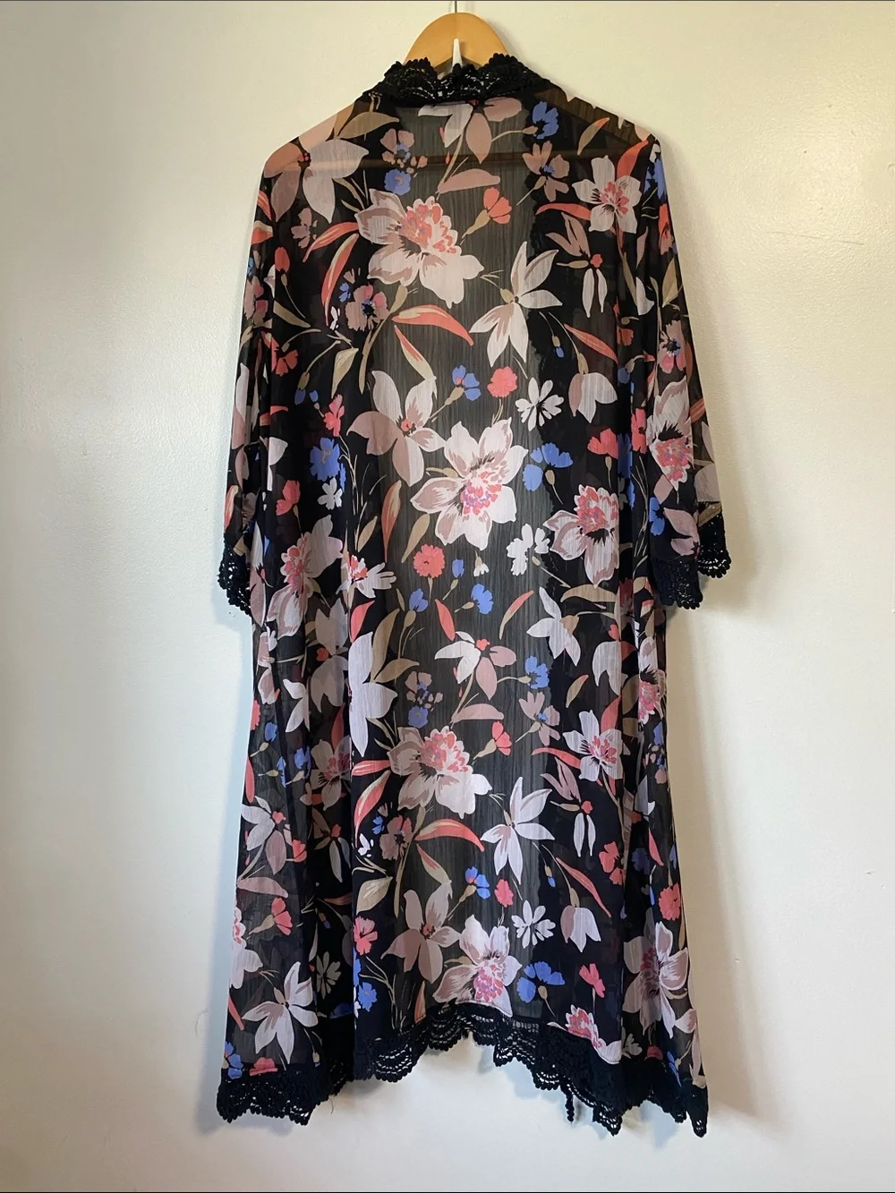 Torrid Floral Lace-Trim Sheer Kimono Duster - Black Floral sz 1X - Picture 7 of 16